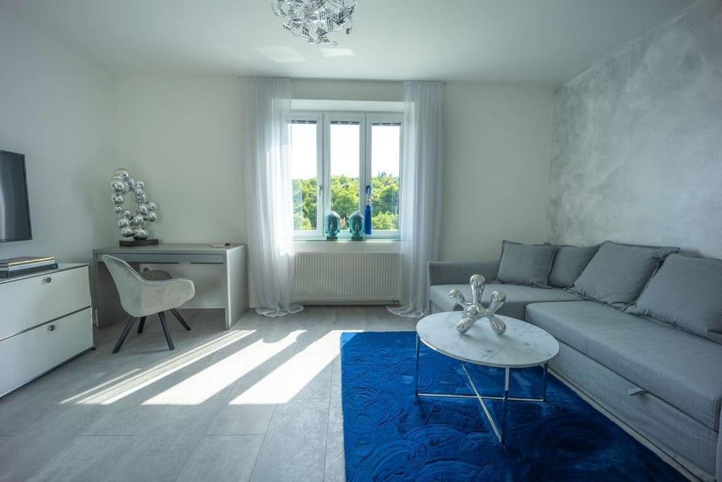Ruhige Unterkunft Mit Einer Schoenen Aussicht Lejlighed Znojmo Eksteriør billede